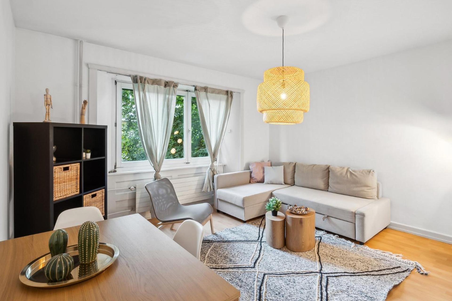 Homey Comfort In Oerlikon Zurich Exterior photo